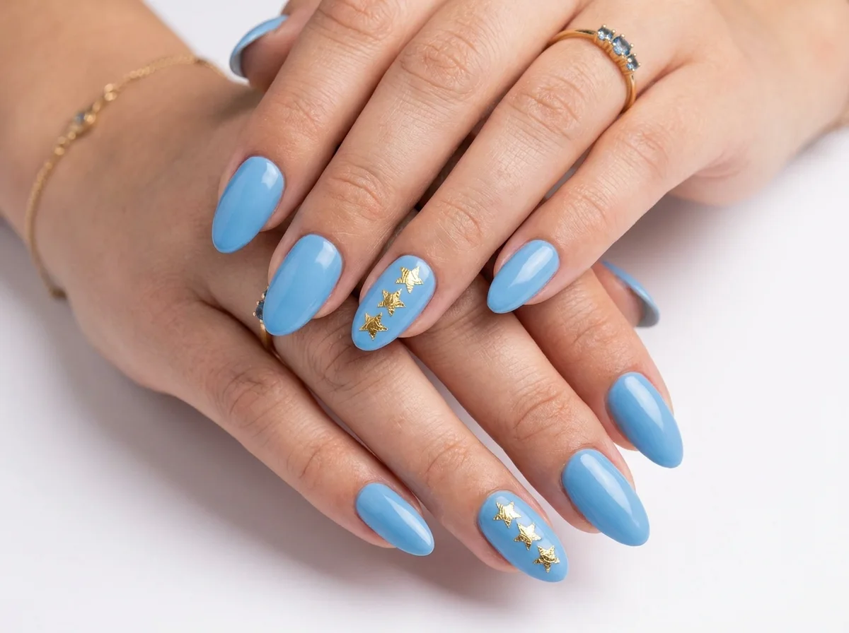 4. Gold Star Nails for the Three-Time Champions